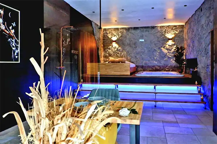 Lunic 1926 Vakantiehuis in de Ardennen met jacuzzi